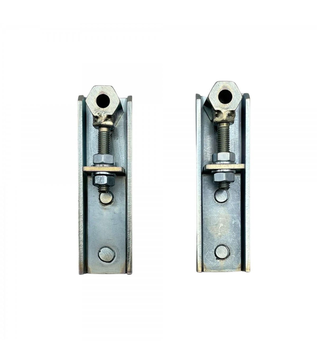 Pair of adjustable rack support
