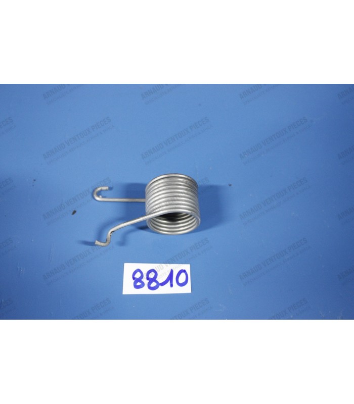 Accelerator lever spring - A110 1600cc - 1