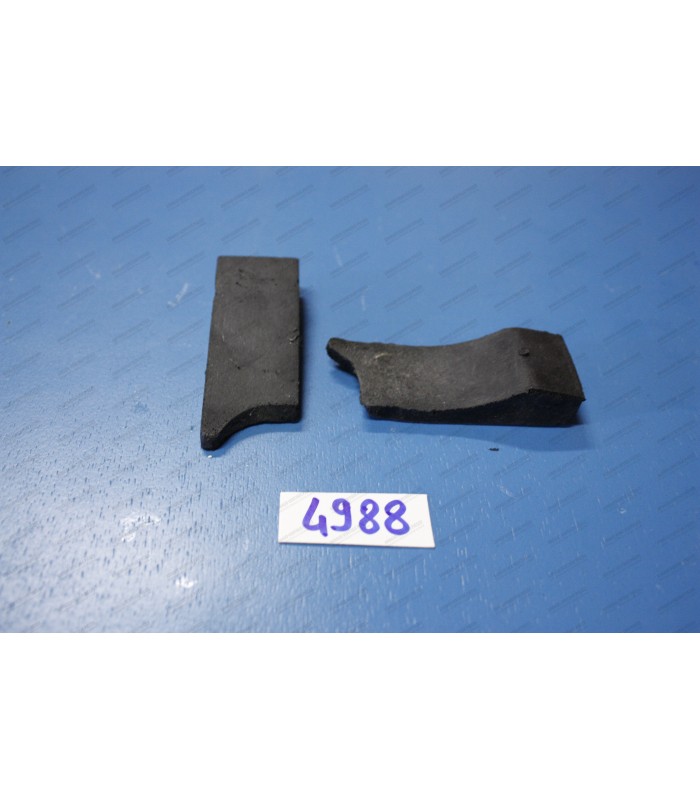 Pair of rear bonnet spongy seal (banana shape) - 2