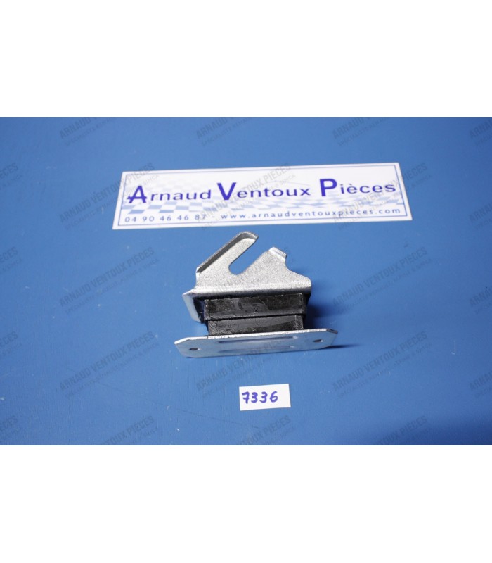 Right or left engine support - 2