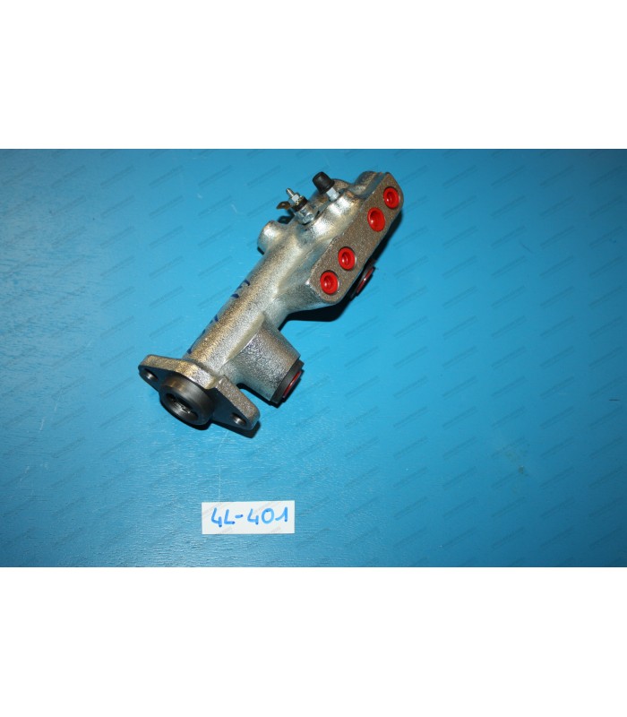 Maitre cylindre double circuit Ø 19mm ( x4 sorties: x1 en Ø12x100 + x3 en Ø10x100 ) - réf 7701349152 - 3