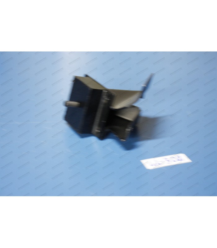 Right engine support (Billancourt engine) - 3