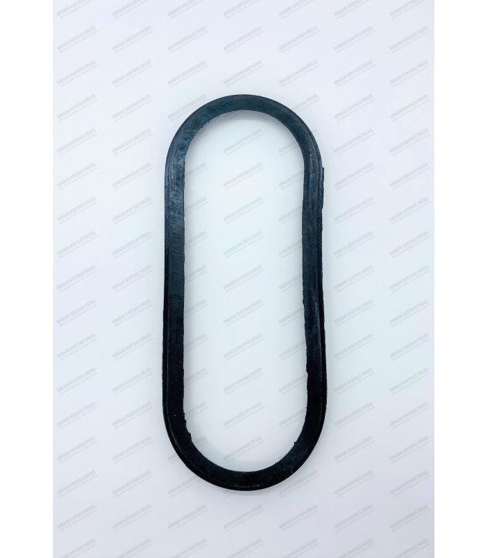 Front air vent seal - 1