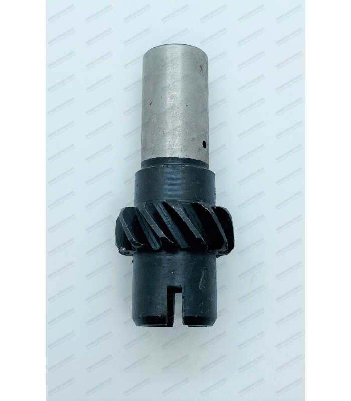 Distributor and oil pump drive pinion - 1