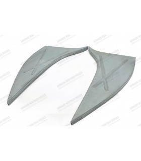 Right and left floor triangle pair