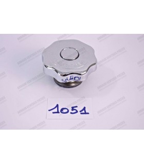 Chrome cap with radiator filler valve (1/4 turn) - 1