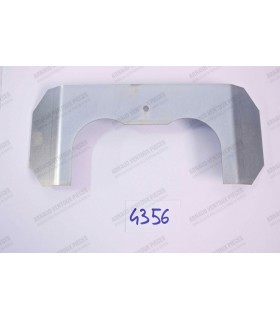 Tôle de renfort de triangle inférieur - 1