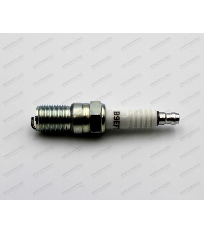 NGK spark plug - normal use - R5 Turbo 1 / Turbo 2 (8220) - 3