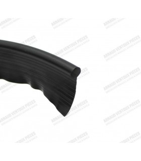 Black plastic wing strip - Ø6mm (sold by the meter)