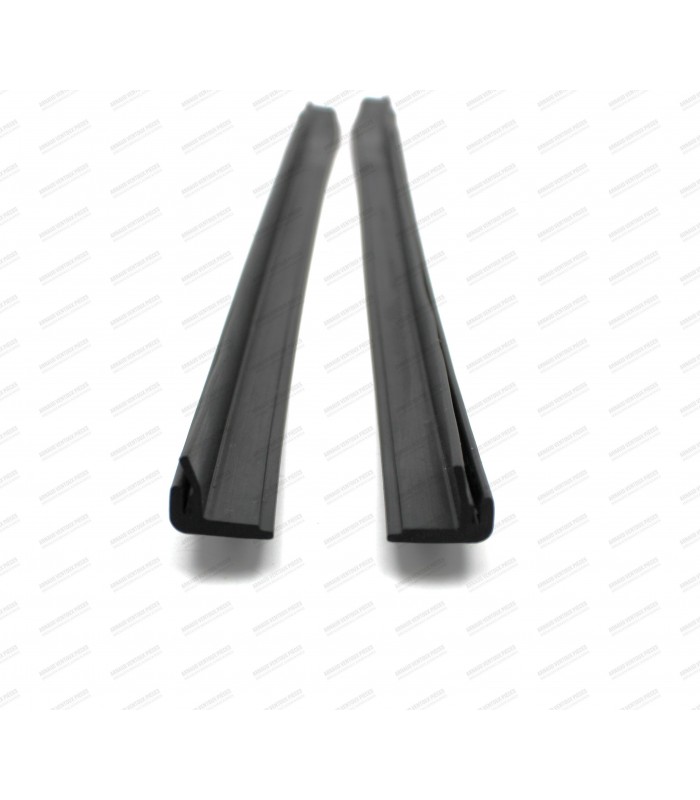 Pair of front door deflector vertical seals - Dauphine