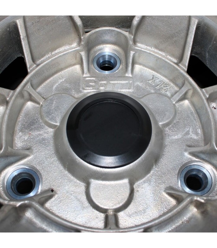 Black plastic wheel center cap only - outer diameter 64.5mm - 3